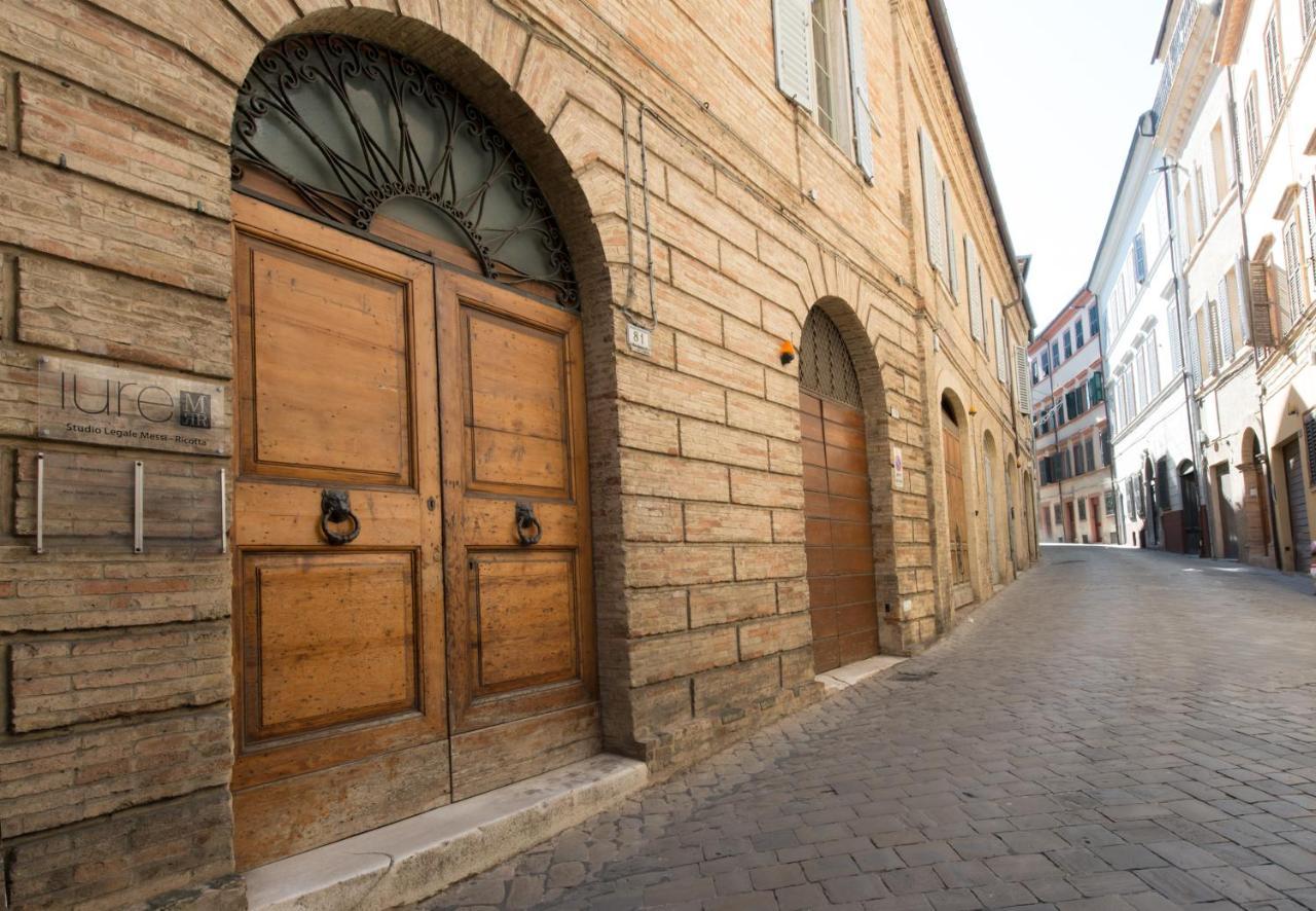 Appartamento Palazzo Narducci Boccaccio Macerata Esterno foto